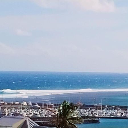 Spacieux T3 Vue Panoramique A Terre Sainte Saint Pierre Luaran gambar
